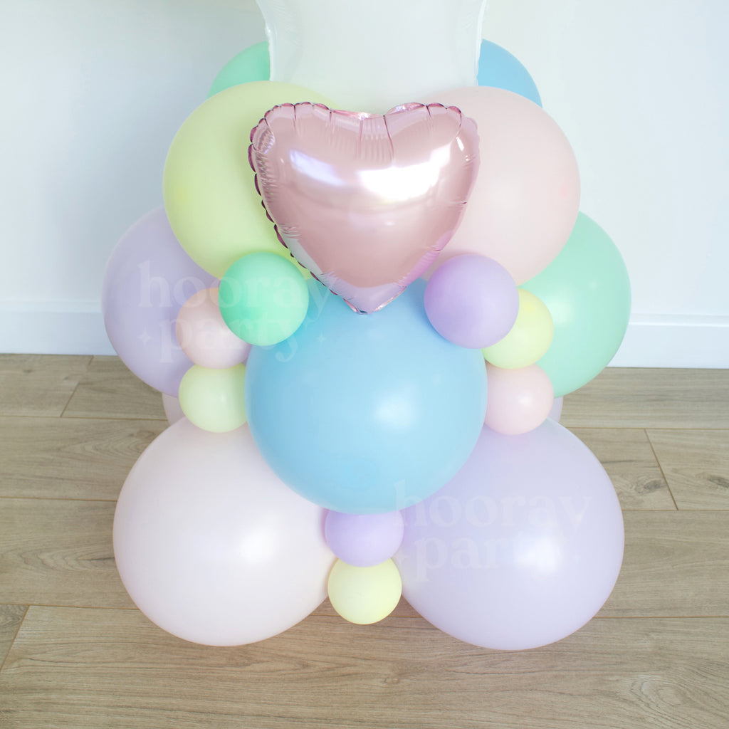 DIY pastel balloon kit for children's birthdays.